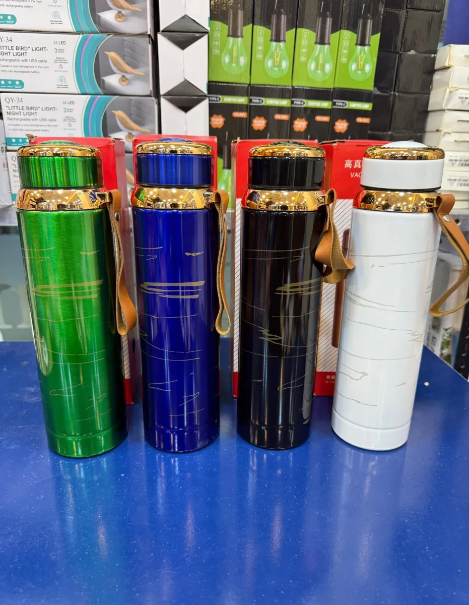 1000ML Hot and Cold Vacuum Water Bottle 🇨🇳